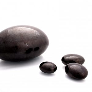 Lavasteine - Urnen für Außenbereich